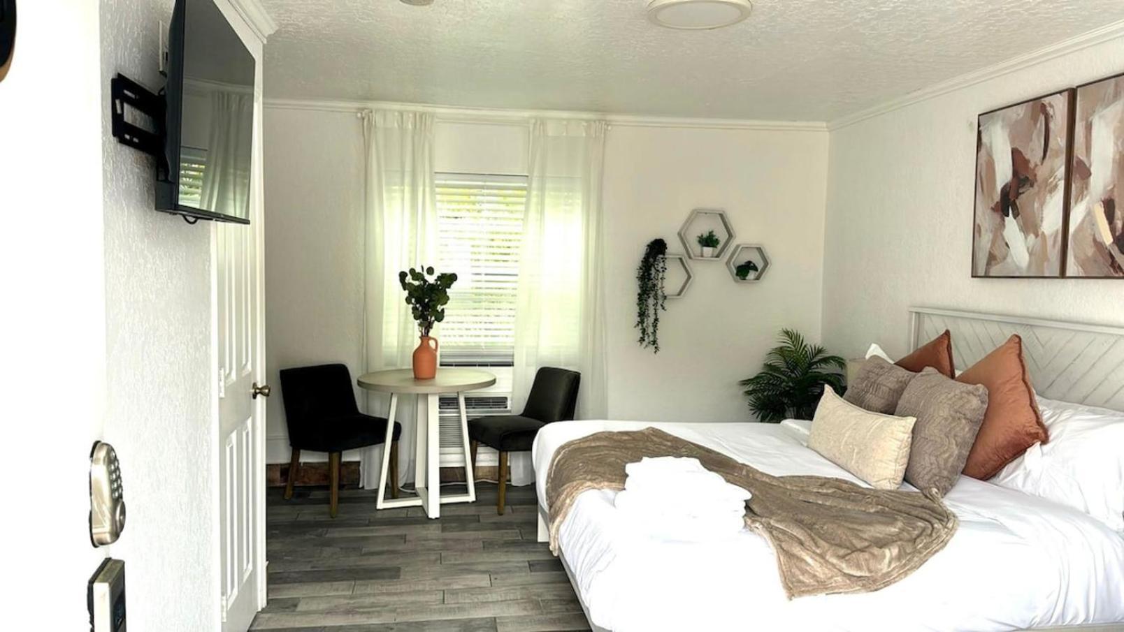 1K Bed Studio Apt With Shared Pool 06 Clearwater Exterior foto